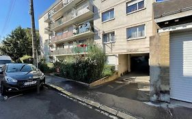 T2 Completely Renovated In A Quiet Area Close To City Center