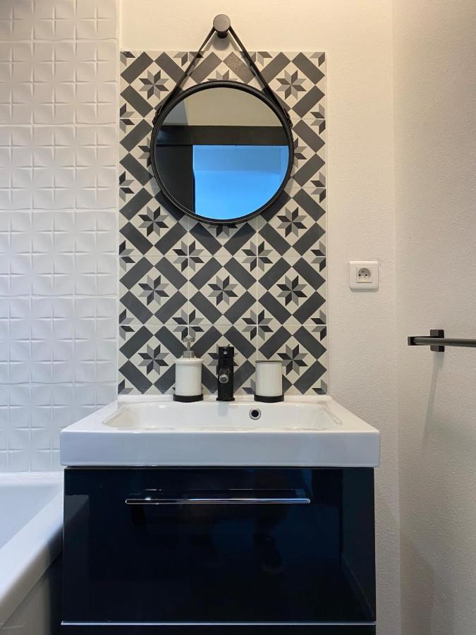 T2 Completely Renovated In A Quiet Area Close To City Center Tours Exterior foto